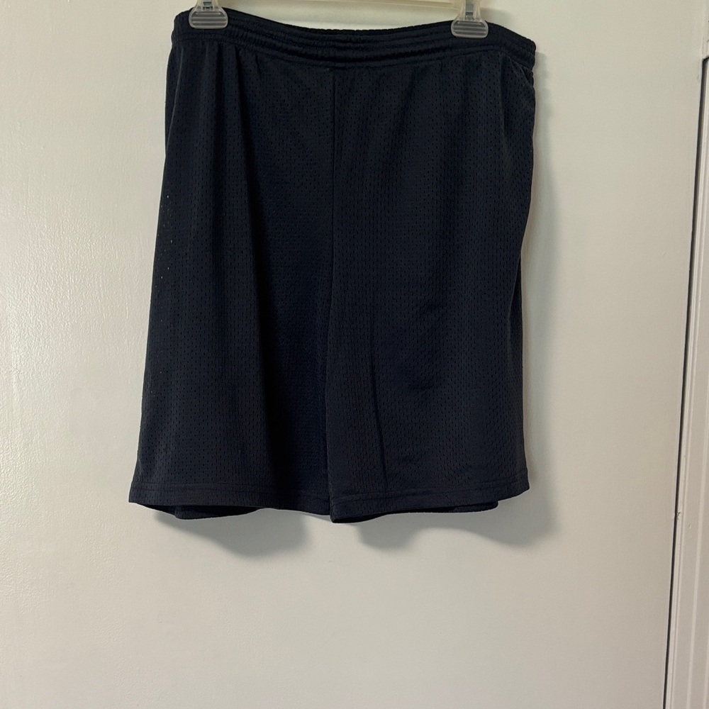 Wilson Black Men's Athletic Mesh Shorts